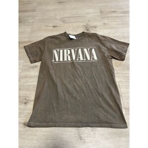 Nirvana Mens Size M Vtg Style Dark Green Distressed Shirt Kurt Cobain‎